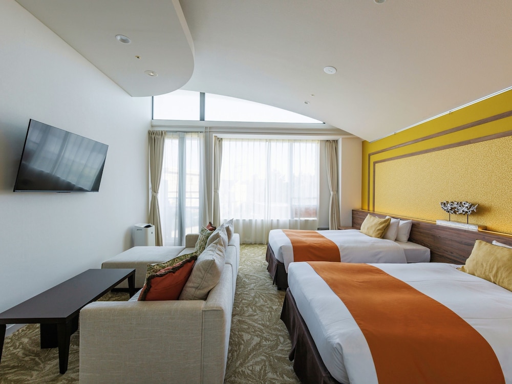 デラックスツインルームB 禁煙 客室4 | WeBase 鎌倉