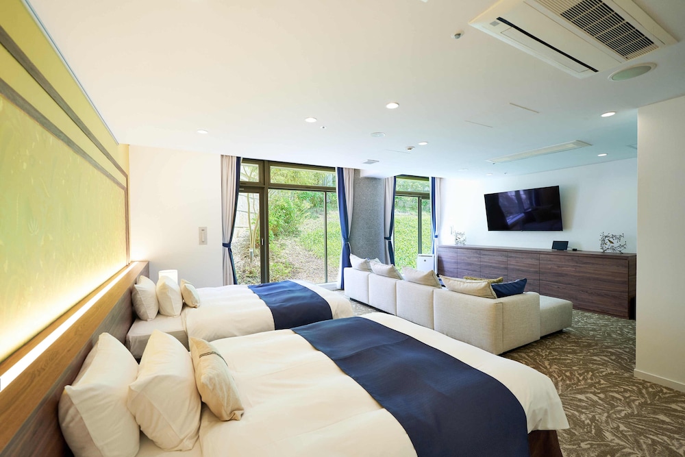 プレミアム ツインルーム 禁煙 | WeBase 鎌倉