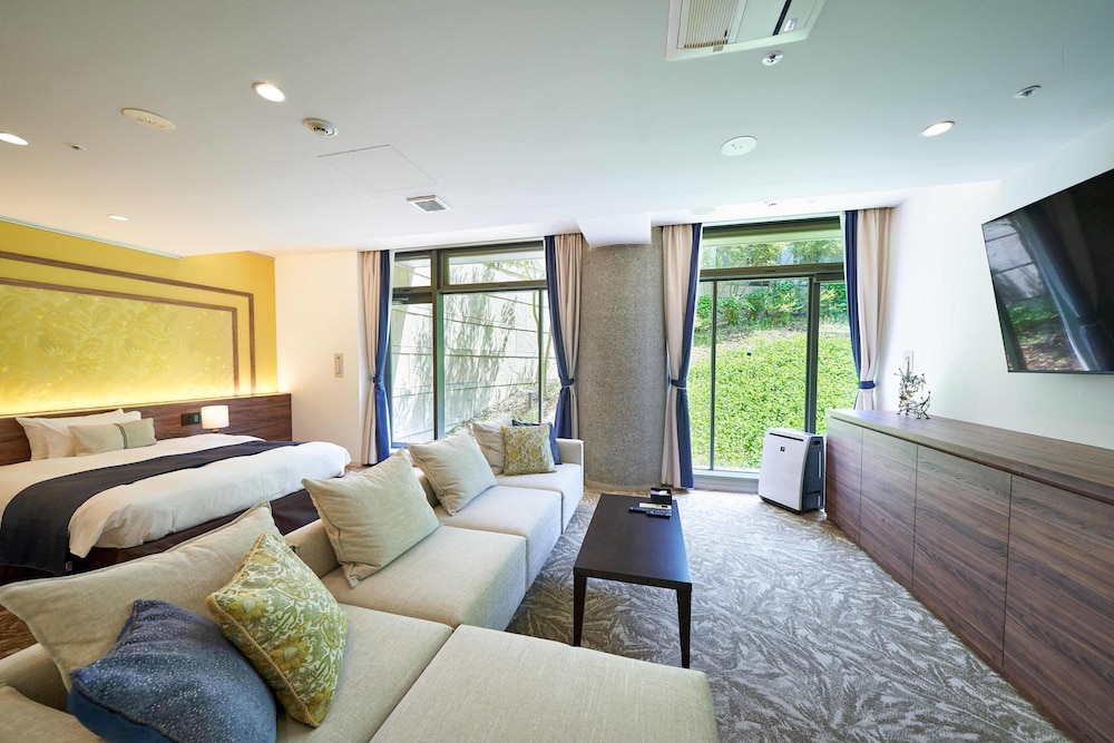 プレミアム ツインルーム 禁煙 客室2 | WeBase 鎌倉