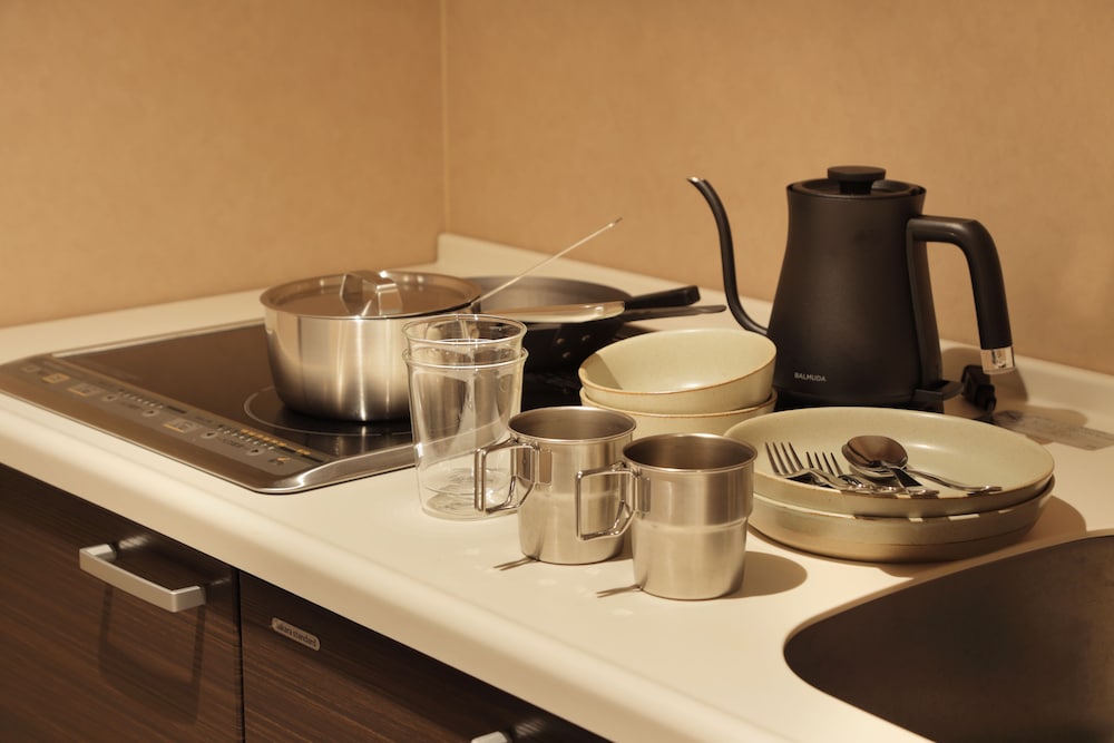 ファミリースイートルーム 専用キッチン0 | UNWIND HOTEL & BAR SAPPORO