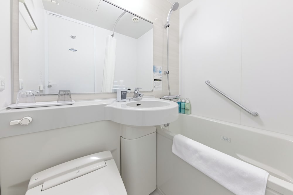 スタンダード ダブルルーム 禁煙 バスルーム0 | 相鉄フレッサイン京都駅八条口