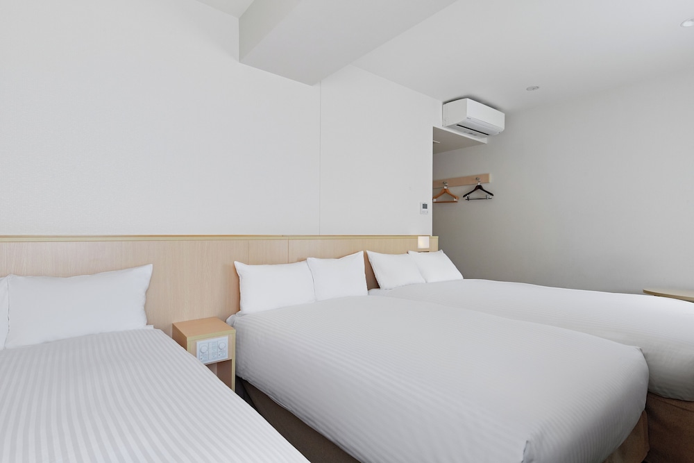 トリプルルーム 禁煙 客室2 | 相鉄フレッサイン京都四条烏丸