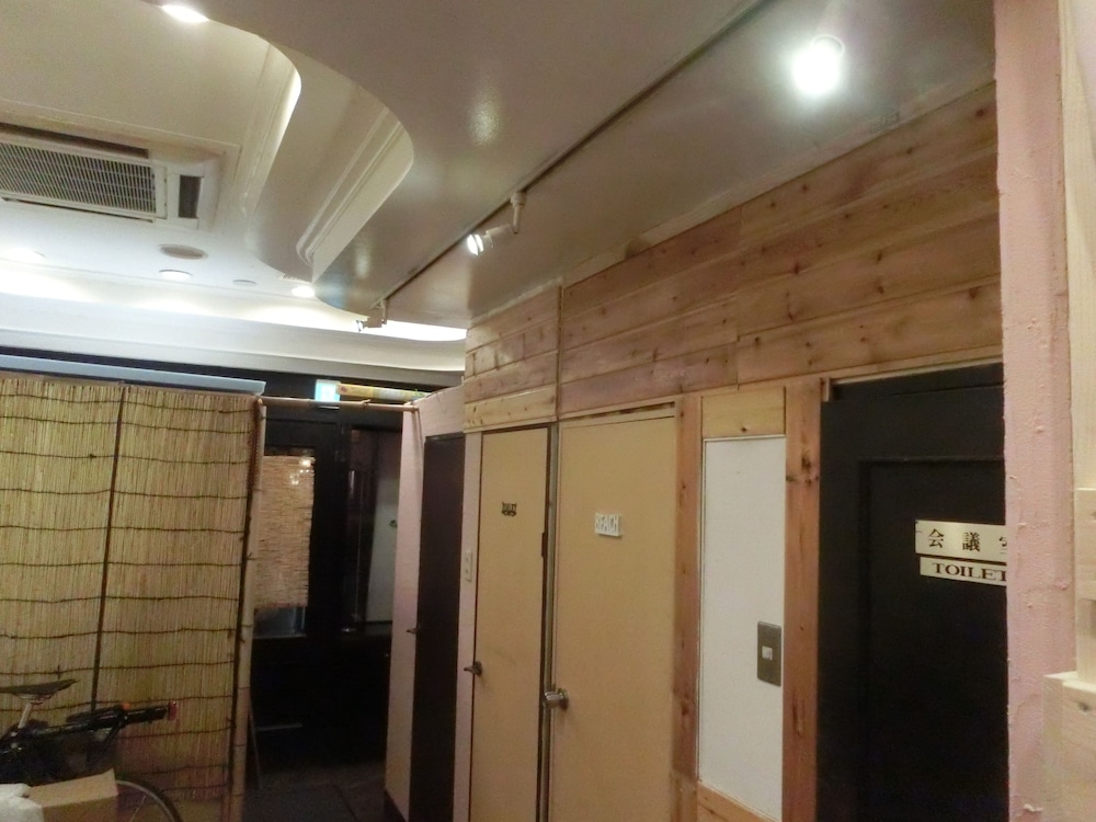 廊下1 | ゲストハウス ゴルカバザール大阪 廊下1 | ゲストハウス ゴルカバザール大阪