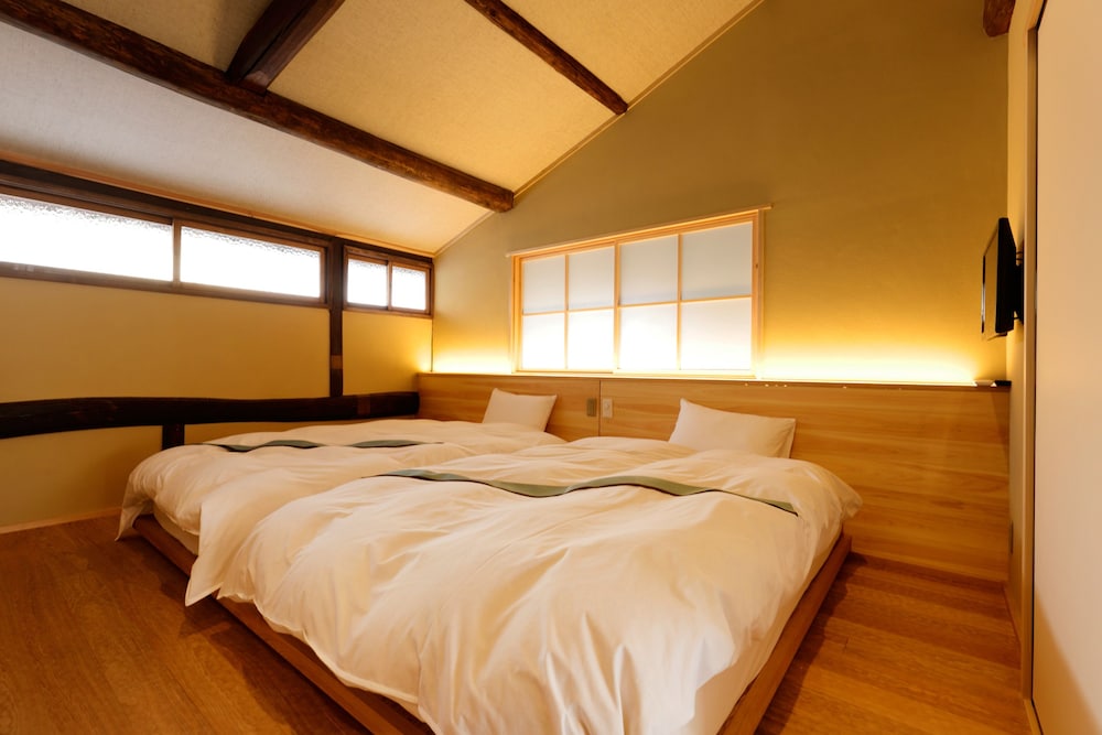 町屋一棟貸し(東館) | たわら庵