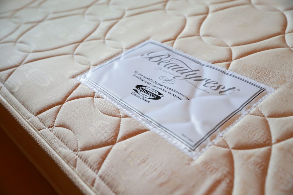 スタンダード ダブルルーム 客室5 | ホテルファインオリーブ京都山科 - 大人限定