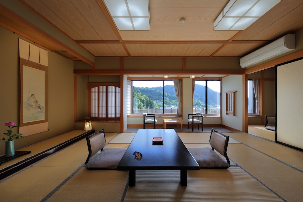 スタンダード ルーム (Japanese Style, South Building) | たちばなや