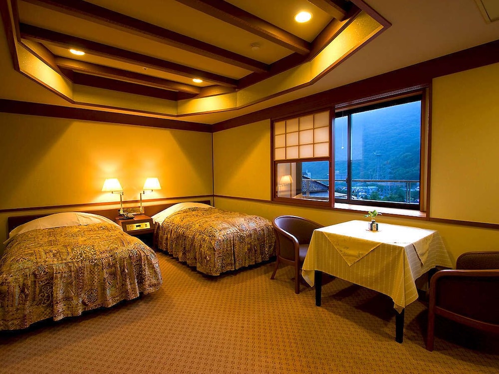 [東館] 洋室ツイン 客室2 | たちばなや