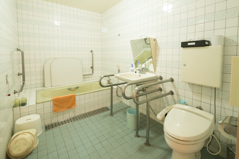 洋室ツインルーム | フォレストリゾート 山中湖 秀山荘