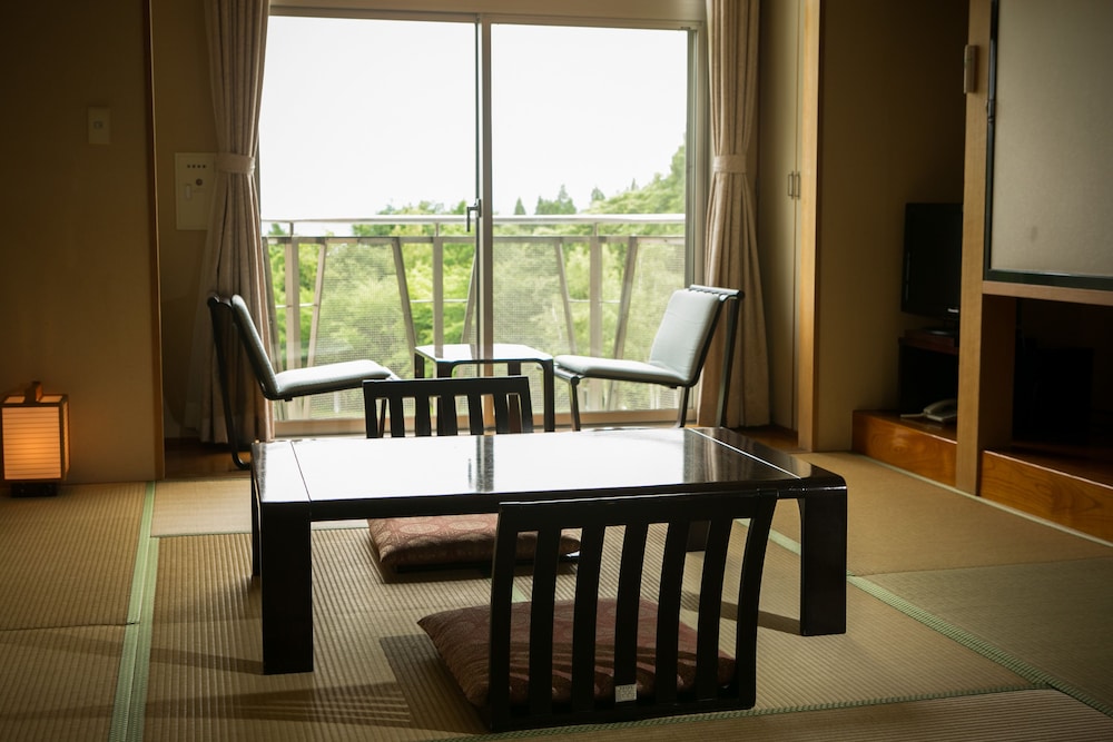 いこい和室（８畳） 客室1 | フォレストリゾート 猪苗代 四季の里