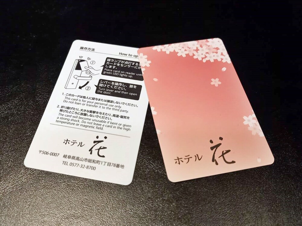 セミダブルルーム 禁煙 客室3 | ホテル花