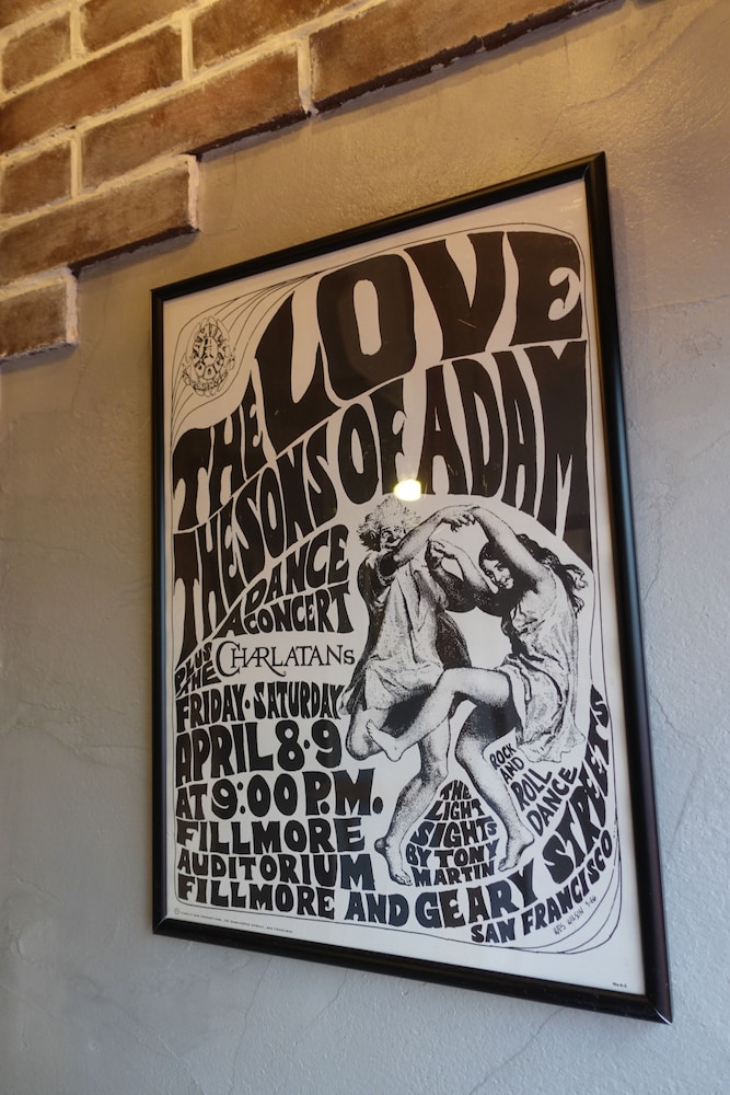 トラディショナル デラックスルーム リビング エリア0 | Traditional Apartment 高松ゲストハウス