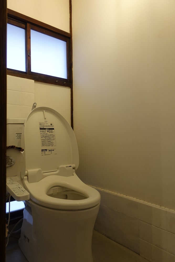 トラディショナル デラックスルーム 客室1 | Traditional Apartment 高松ゲストハウス