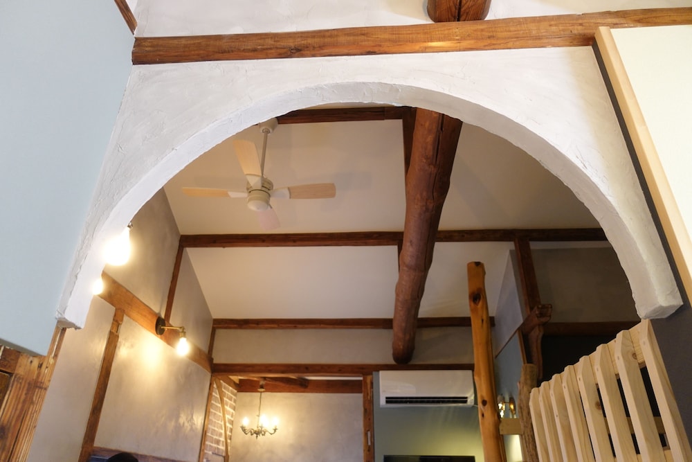 トラディショナル デラックスルーム 客室2 | Traditional Apartment 高松ゲストハウス