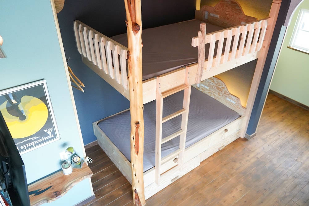 トラディショナル デラックスルーム 客室13 | Traditional Apartment 高松ゲストハウス