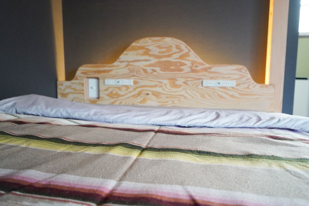 トラディショナル デラックスルーム 客室12 | Traditional Apartment 高松ゲストハウス