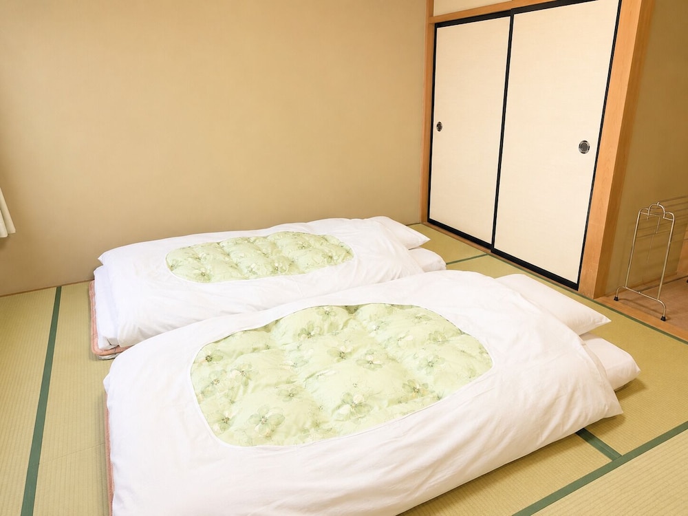 和室6畳 客室7 | お宿 八兵衛