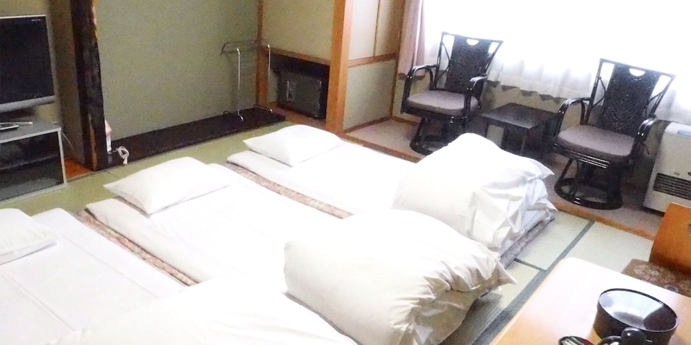 和室6畳 客室3 | お宿 八兵衛