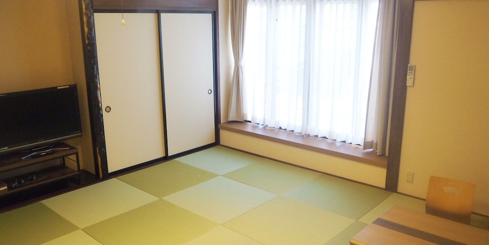 和室6畳 客室2 | お宿 八兵衛