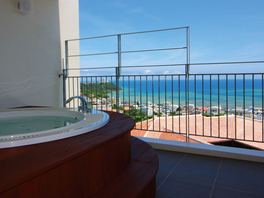 雲のシーサールーム 部屋からの景観0 | コンドミニアム T-Room