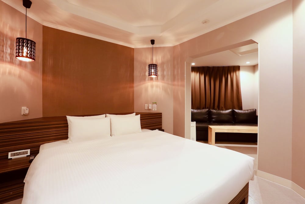 スーペリアダブルルーム (本館) 禁煙 | ホテル 88 心斎橋