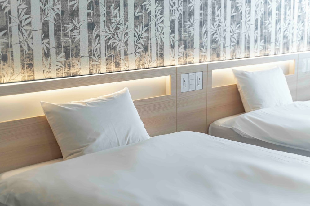 スタンダード ツインルーム シングルベッド 2 台 禁煙 | 住一 HOTEL 関空店