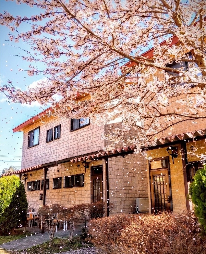 小型コテージ | ルピナス河口湖