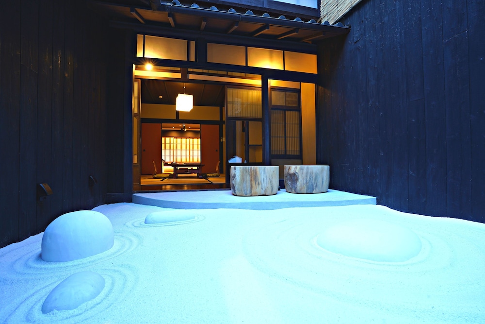 トラディショナル ハウス バスルーム5 | 季楽 京都 姉小路