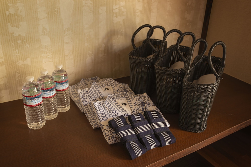 デザイン トリプルルーム 禁煙 客室の設備とサービス0 | 草津温泉 永田屋