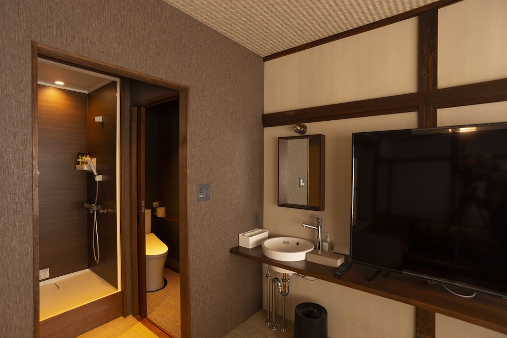 デザイン トリプルルーム 禁煙 バスルーム0 | 草津温泉 永田屋
