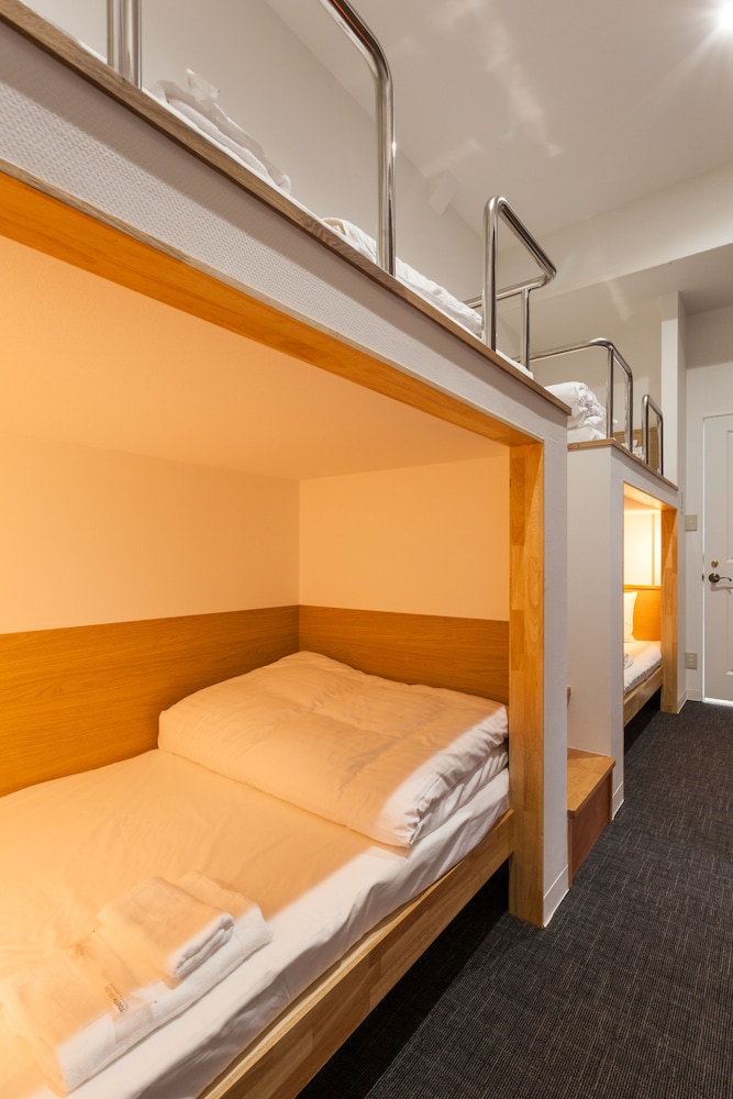 2段ベッドルーム【フォースルーム】 （禁煙） | HOTEL THE CUBE 那覇国際通り