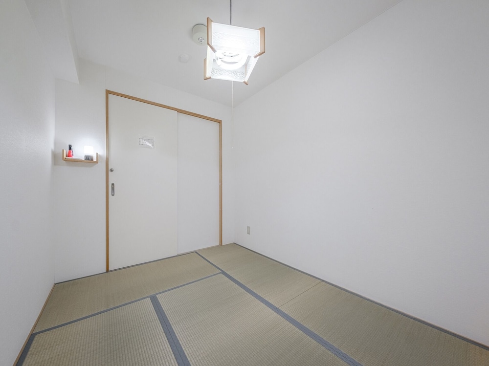 ツインルーム(和室) 客室1 | ゲストハウスはこだてベイ