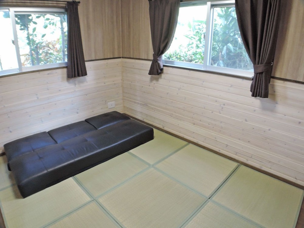 客室1 | ゲストハウス 光明屋