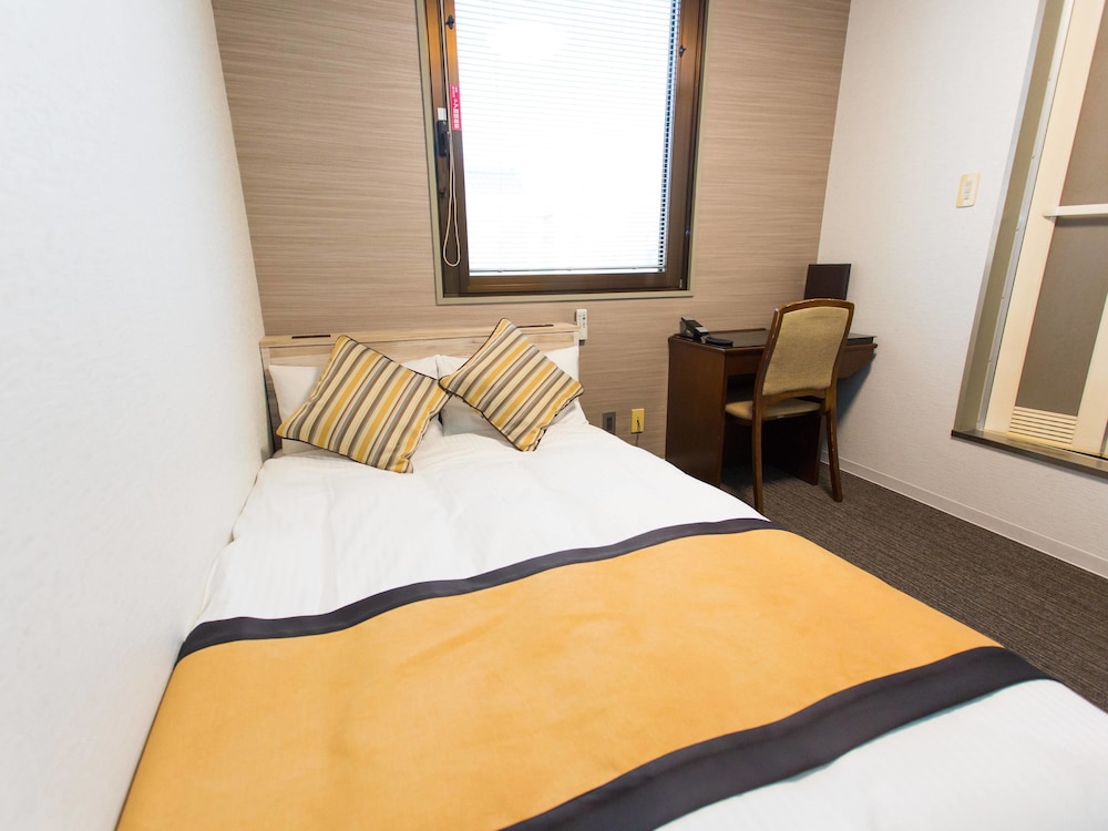 セミダブルルーム　禁煙 客室1 | ホテルエリアワン延岡