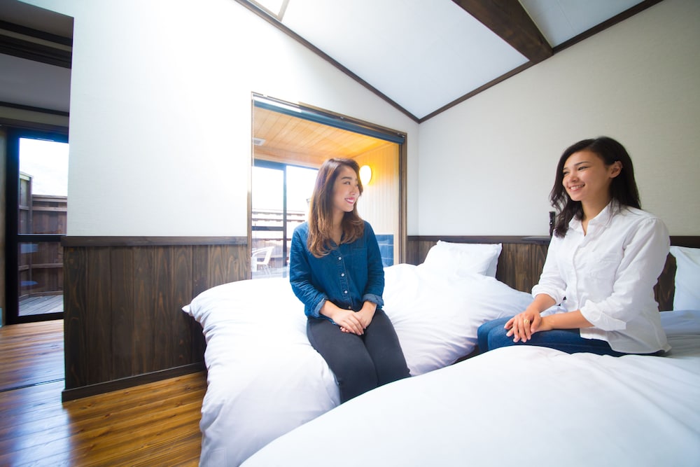 客室1 | 旅館 由布山