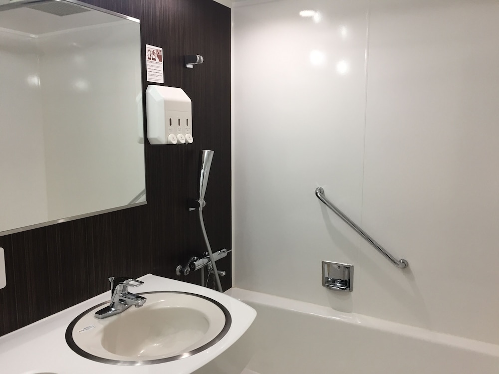 エアウィーヴルーム 禁煙 バスルーム0 | 豊田プレステージホテル