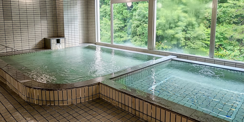 川原樋川沿い和室 広さお任せ (Wi-Fi無料 / 喫煙可) 共用バスルーム0 | ホテルのせ川