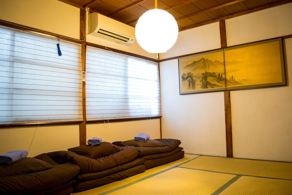 1棟貸し 客室5 | Moco Hostel