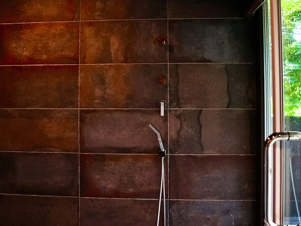 14R (15歳からご宿泊可能) バスルーム1 | Yufuin Luxury Villa -zakuro-