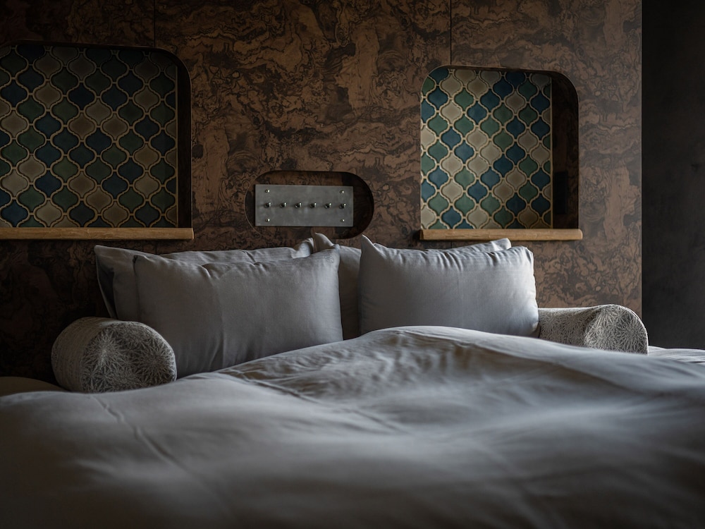 Ranchu(15歳からご宿泊可能) 客室1 | Yufuin Luxury Villa -zakuro-