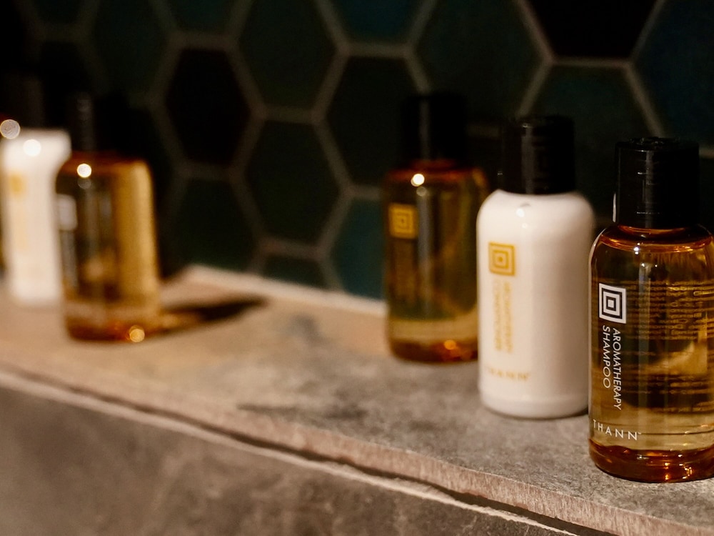 dadaroma (15歳からご宿泊可能) バスルームの設備0 | Yufuin Luxury Villa -zakuro-