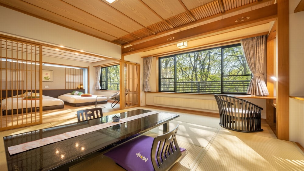 [シックモダン] ツイン＋和室8畳 禁煙 | 季の里