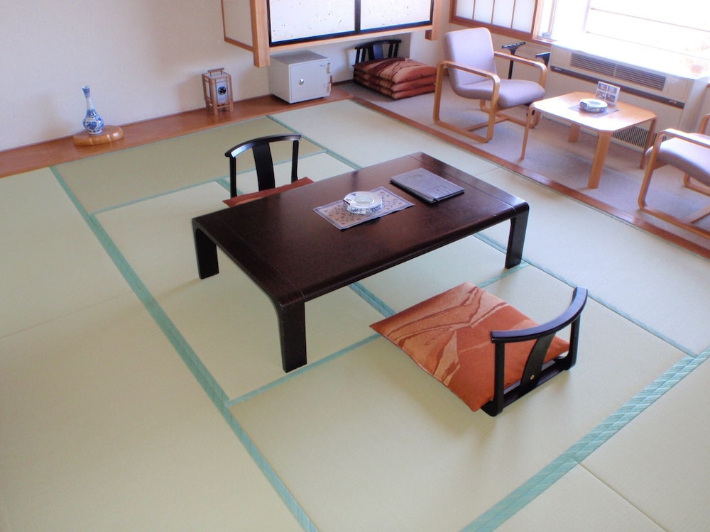 階数指定無しお部屋タイプお任せ(洗浄機付トイレ・洗面所付) | 五感の湯つるや