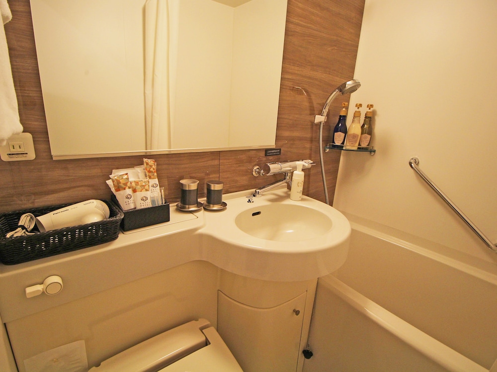 ダブルルーム(禁煙、ユニットバス) バスルーム0 | アスティルホテル新大阪 プレシャス