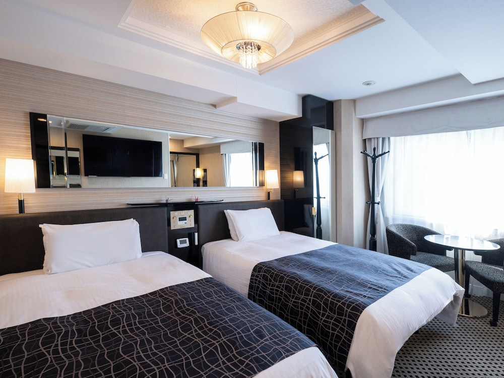 ツインルーム 禁煙 | アパホテル〈東新宿歌舞伎町東〉