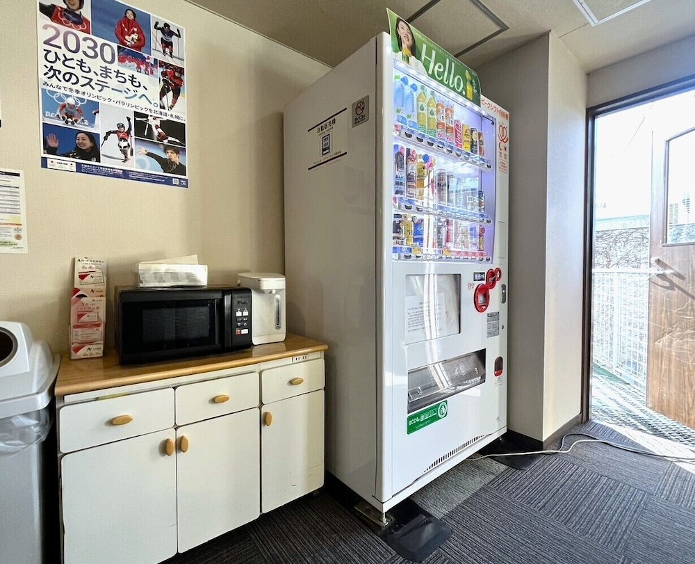 フロント1 | 上田 プラザ ホテル