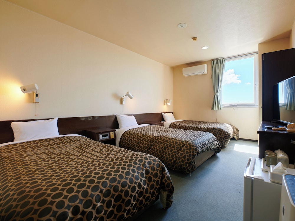 トリプルルーム 禁煙 | ビジネスホテル おかだ家 ベイサイド