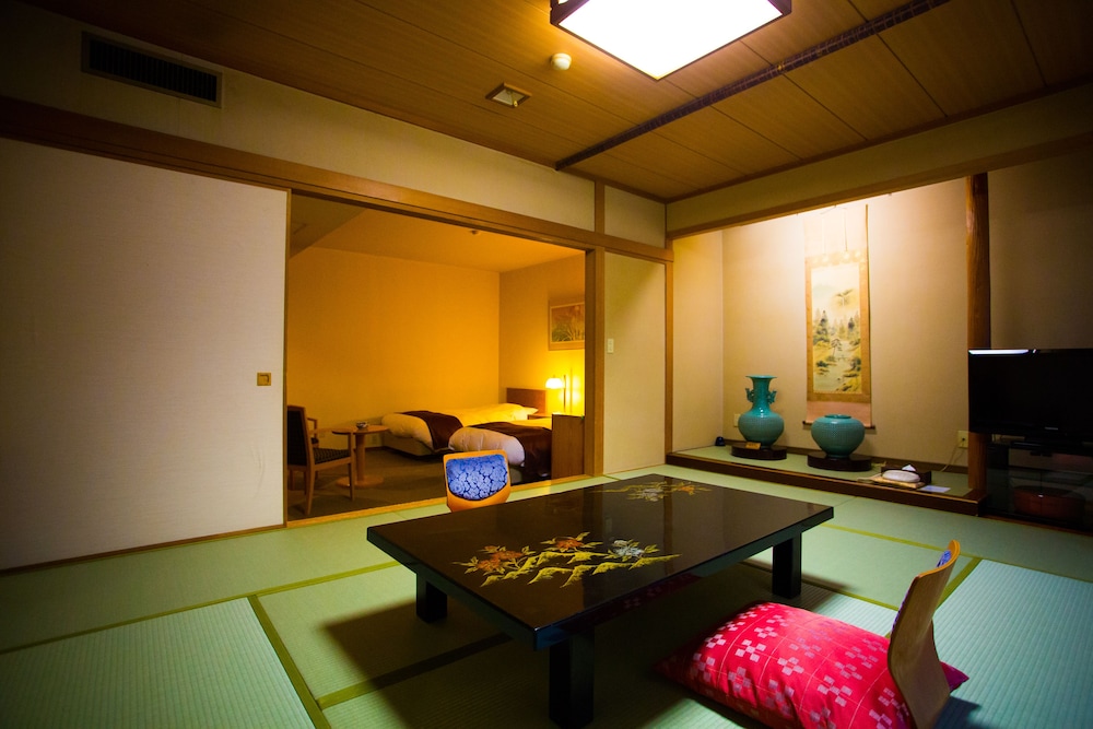 和洋室　新館 | ホテル石庭