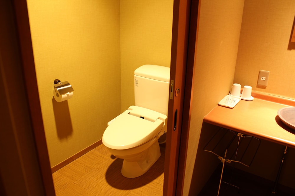 スタンダード ルーム バスルーム0 | ホテル石庭