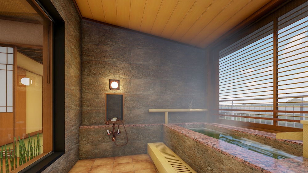 半露天風呂, 坪庭付和室6畳 バスルーム0 | こらんの湯 錦江楼