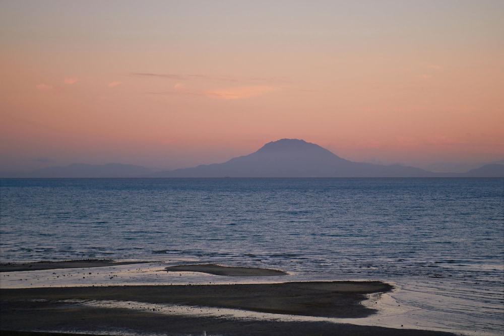 シャワーブース付和室8畳 部屋からの景観0 | こらんの湯 錦江楼